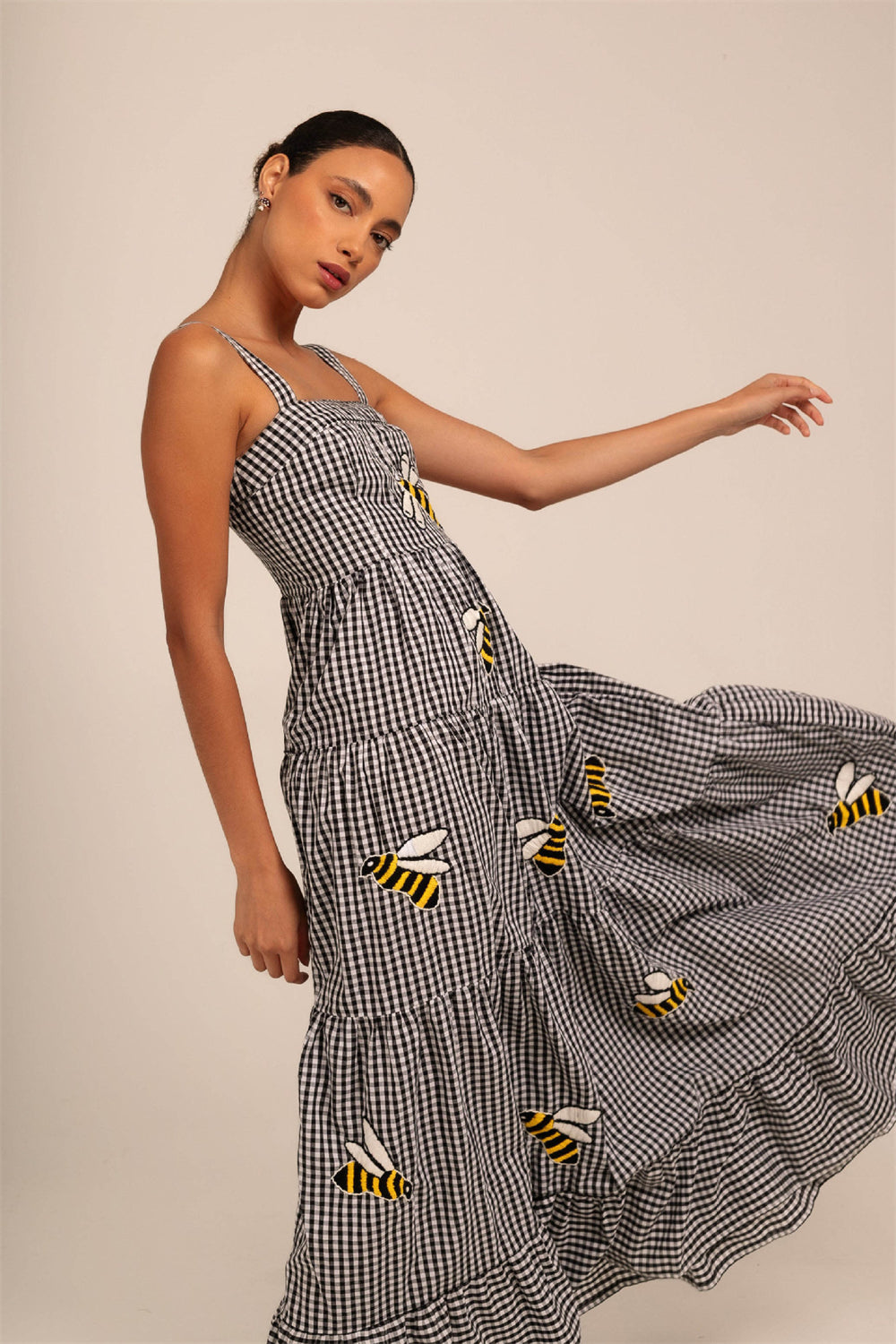 Fruit Animal Print Tiered Embroidered Maxi Dress 3057 Black plaid(honeybee)