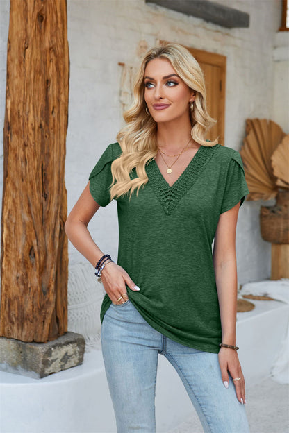 Lace Detailed V-Neck Comfortable Top 2748 green