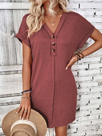 Minimalist V-neck buttoned mini shift dress 3088