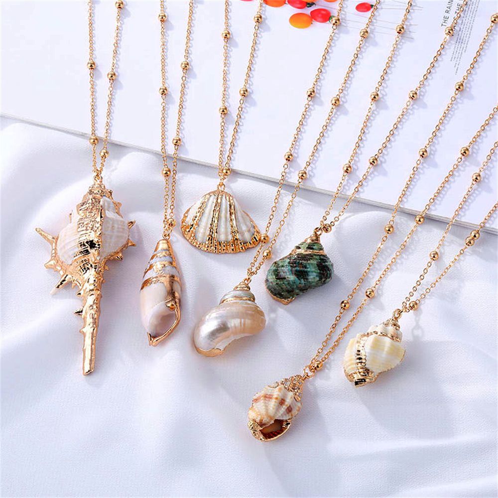 Seashell Charm Necklace – Coastal Fashion Piece 3037