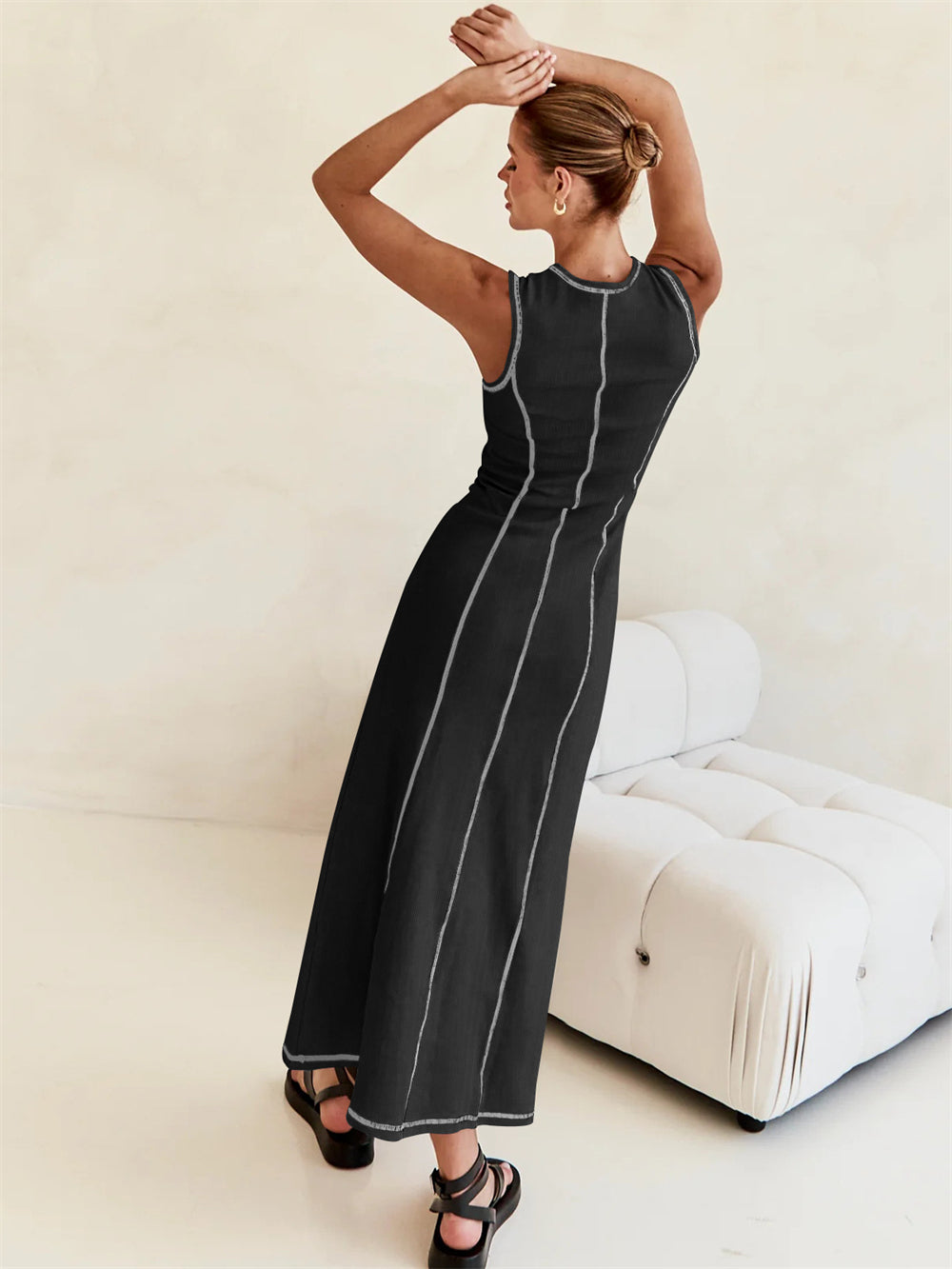 Sleeveless A-Line Midi Knit Dress with Contrast Stitching 3068